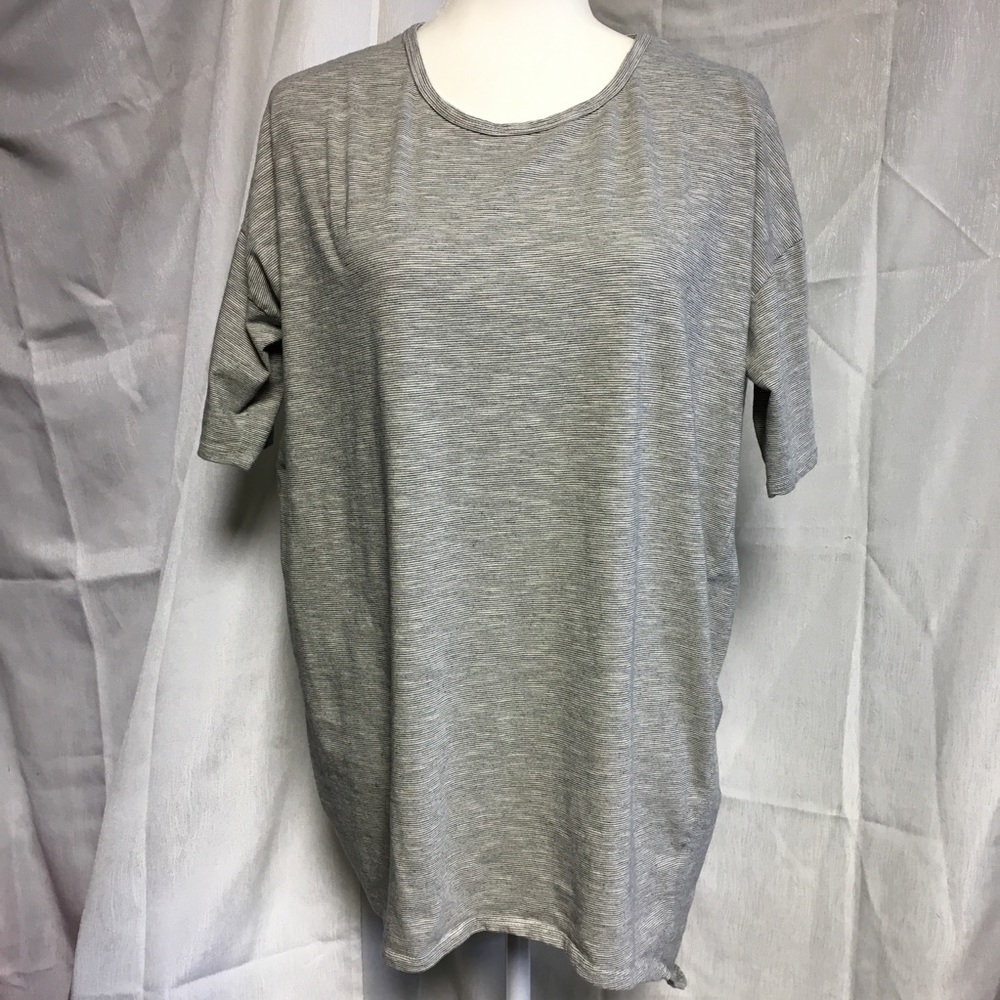 Lularoe | Black White Stripe Tunic